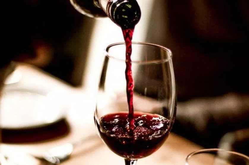 Роскачество составило перечень признаков плохого вина